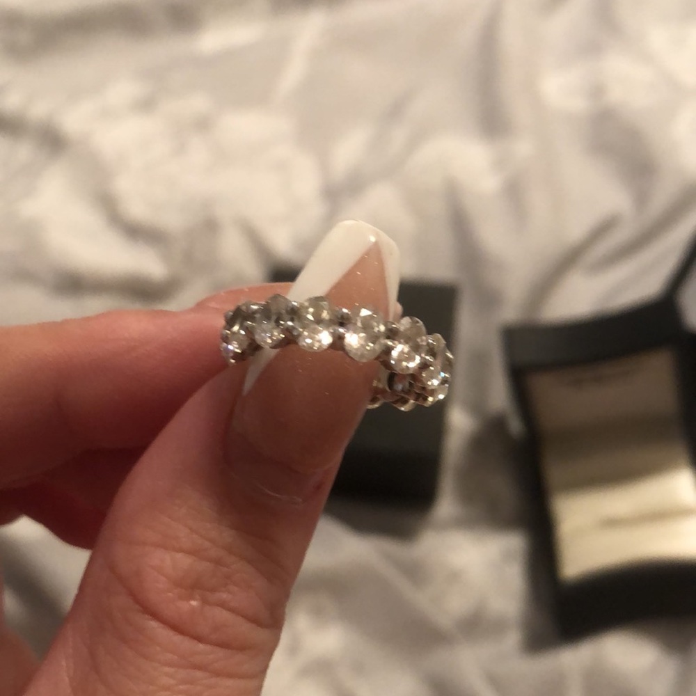 STUNNING 6.05 earth mined oval eternity band - Picture 3 of 7